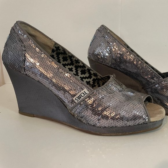 Toms Silver Sequin Wedge - Picture 1 of 3